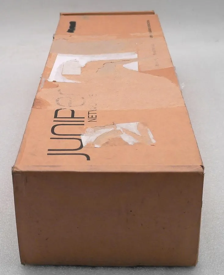 Блок питания JUNIPER SRX600-PWR-645AC-POE 645W POWER SUPPLY EDPS-645AB