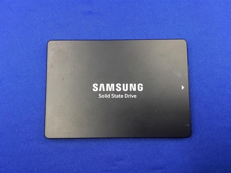 SSD-накопитель Samsung PM863a 2.5"1.92TB SSD SATA 6.0Gpbs Solid State Drive MZ-7