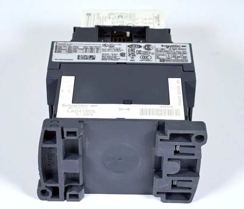 Контактор Schneider LC1D12BD TeSys Deca three-pole contactor, 12A, 24VDC, cULus — фото лота 4