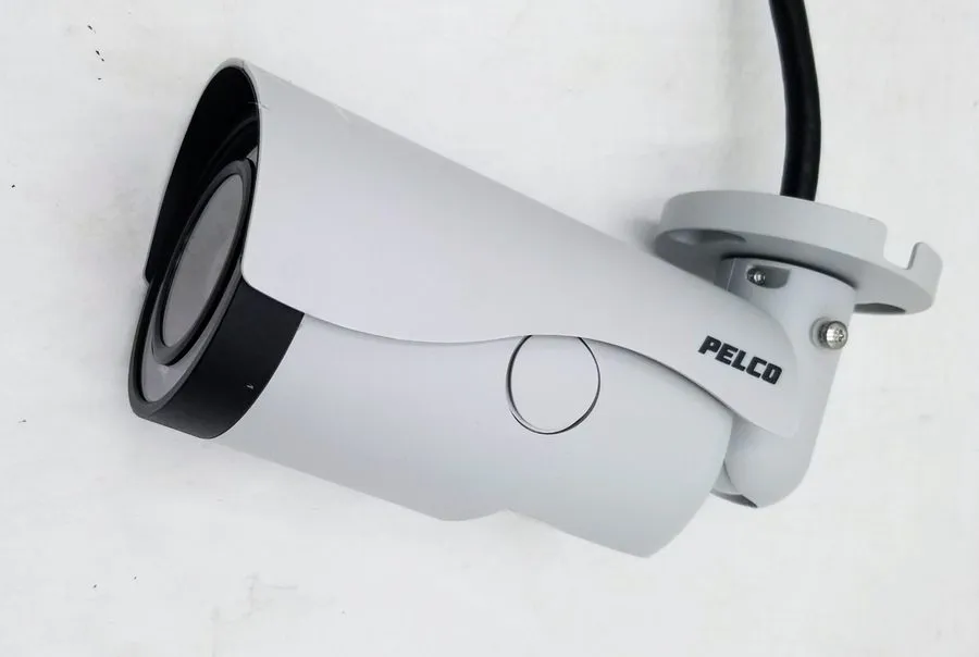 Камера PELCO IBE229-1R CAMERA