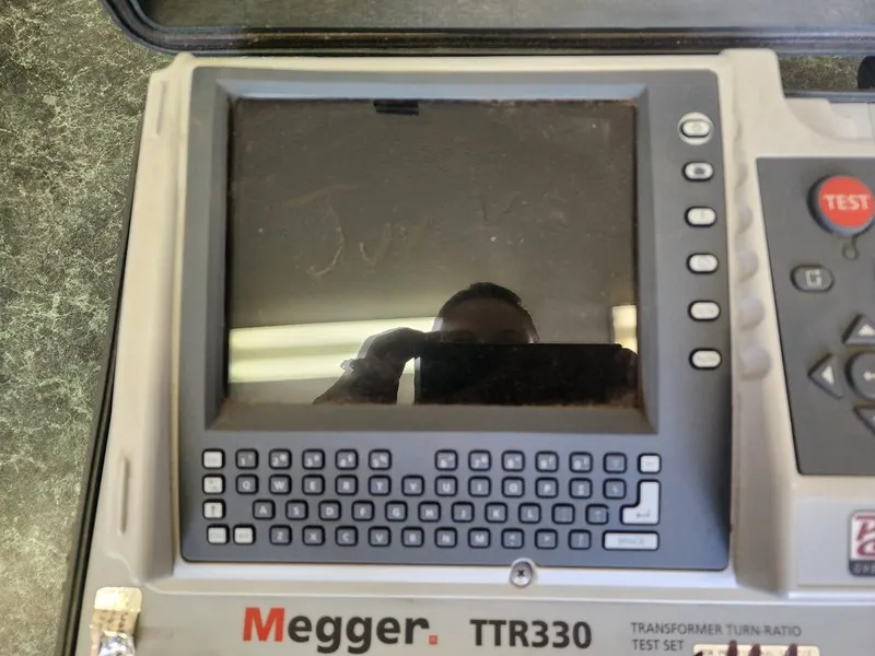 Тестер Megger TTR330 Transformer Turn-Ratio Test Set Cat. No.