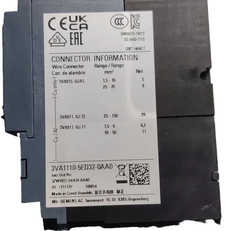 Автоматический выключатель Siemens circuit breaker 3VA1110-5ED32-0AA0 — фото лота 3