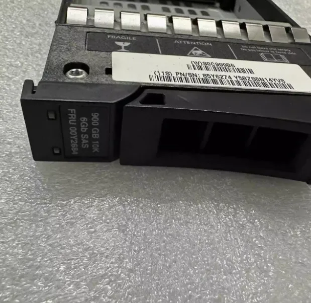 Жёсткий диск IBM 00Y2684 00L4568 900GB SAS 6GBPS 10K RPM 2.5" SFF V7000 HDD Hard