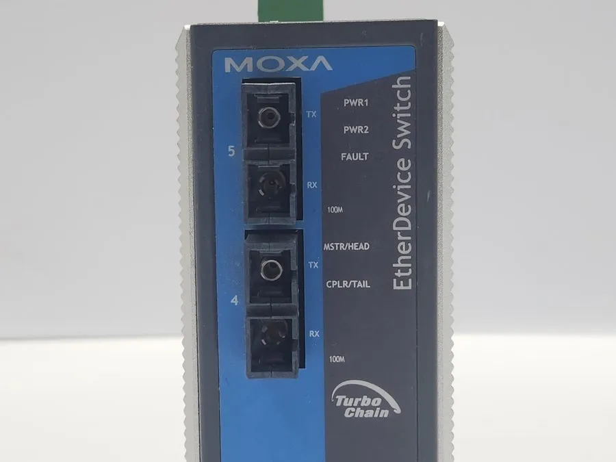 IIoT-устройство ones MOXA Ethernet Switch EDS-405A-MM-SC V1.0