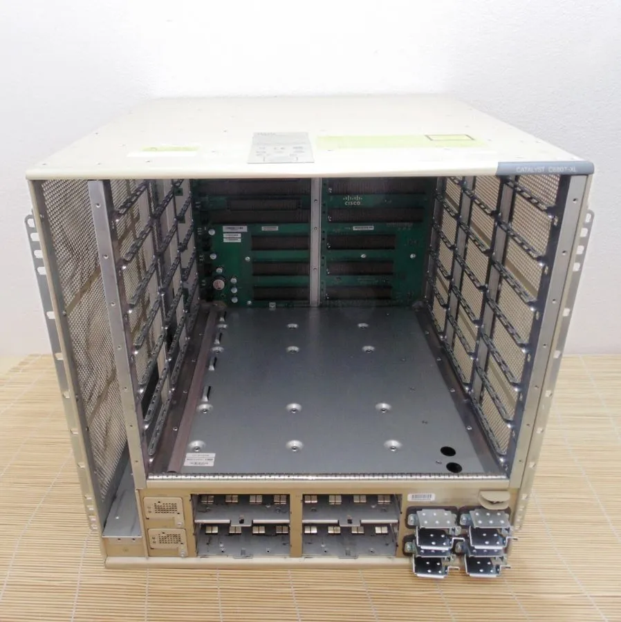 Коммутатор Cisco C6800-XL-3KW-AC CATALYST 6807-XL 3000W POWER