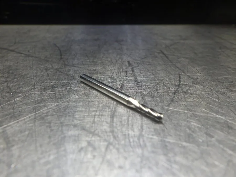 Режущий инструмент Ultra Tool 11/16" Carbide Endmill 3/4" Shank 312014 (LOC2910B