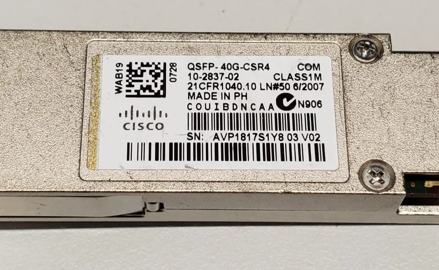 Трансивер CISCO QSFP-40G-CSR4 10-2837-02 40GBASE-CSR4 QSFP 850nm MMF QSFP transc