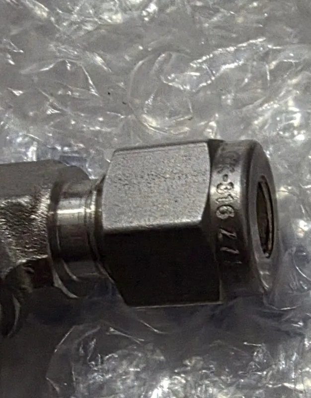 Фитинг Swagelok SS-400-3 Stainless Steel Swagelok Tube Fitting FNSP — фото лота 3