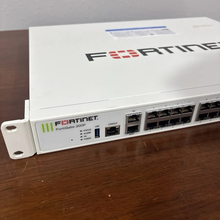 Межсетевой экран Fortinet FortiGate 200F FG-200F Firewall Appliance 1U Rackmount — фото лота 1