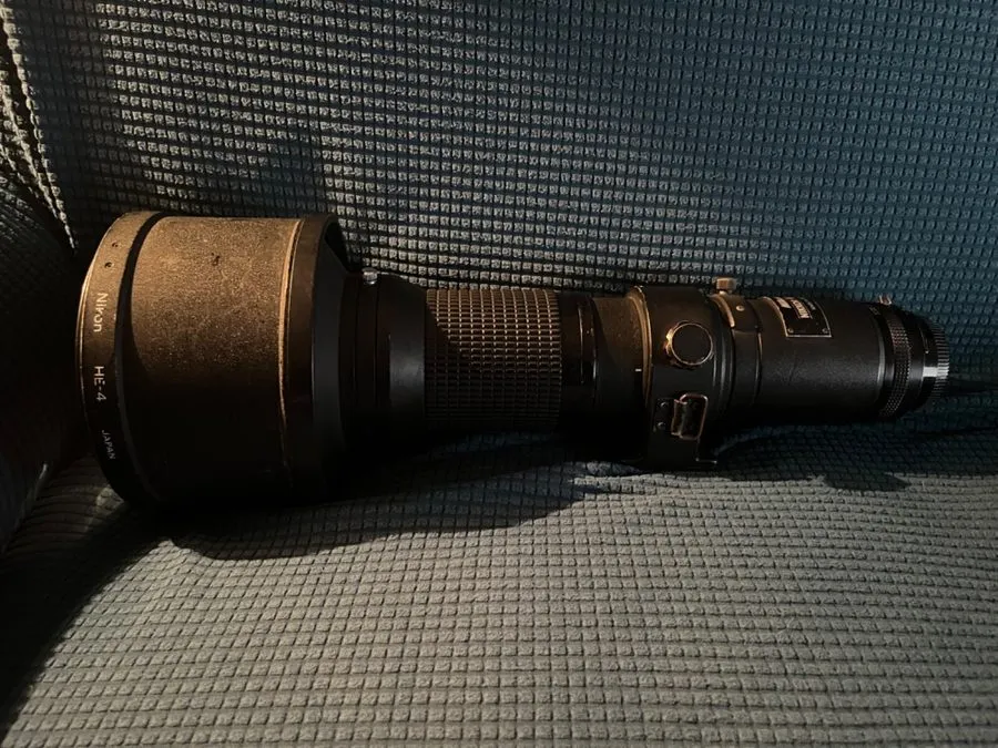 Объектив Nikon Nikkor ED 600mm 1:4 Telephoto Lens w/ CT-602 case — фото лота 1