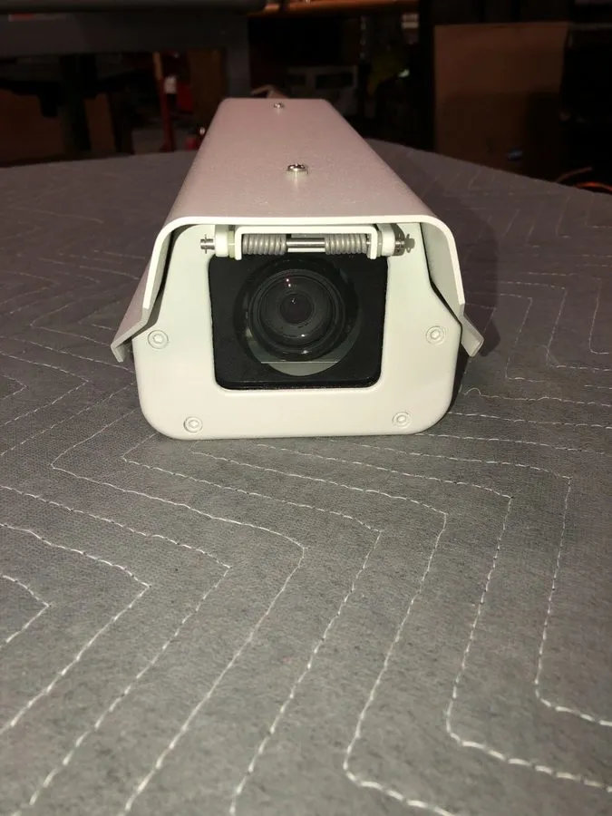 Операторское оборудование PELCO EH3512-2 Security Camera Housing / Outdoor Enclo