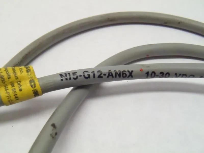 Датчик приближения TURCK PROXIMITY SENSOR NI5-G12-AN6X 10-30 VDC 200 MA