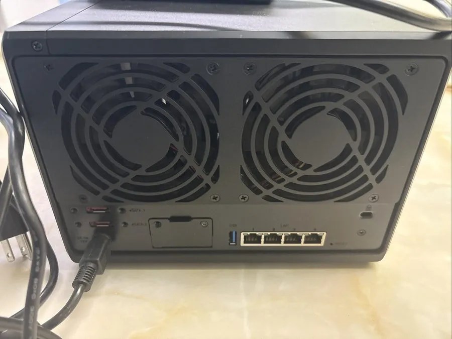 Тестер Synology DiskStation DS1522 5 Bay Actual item shown… — фото лота 1