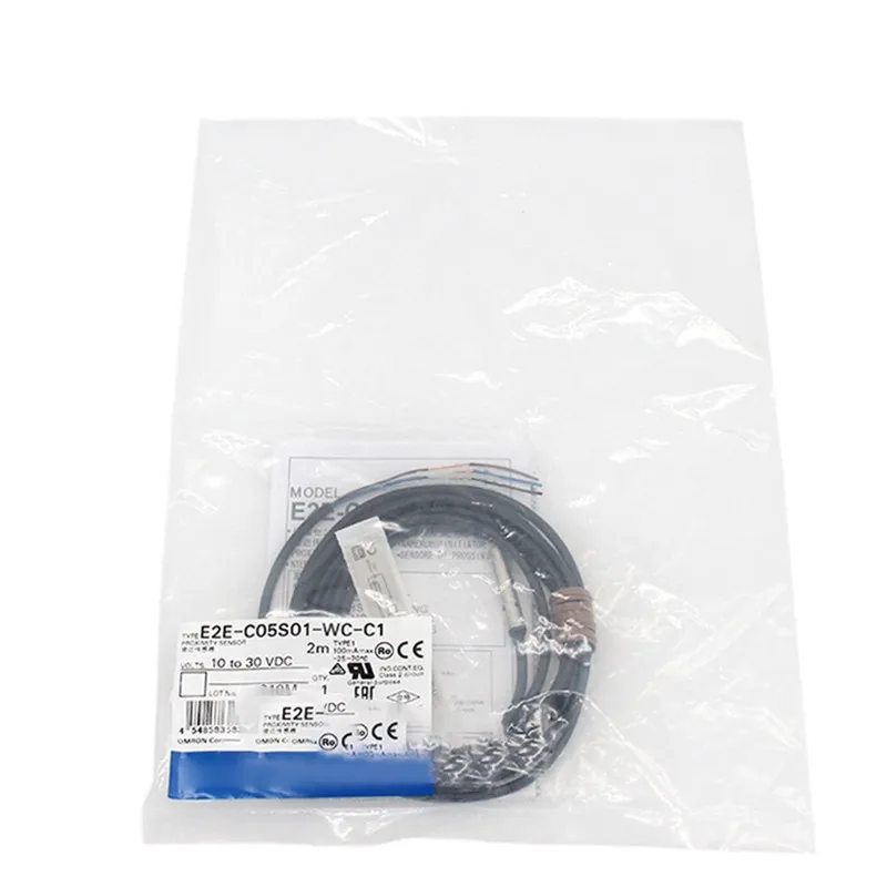 Датчик приближения Proximity Sensor E2E-C05S01-WC-C1