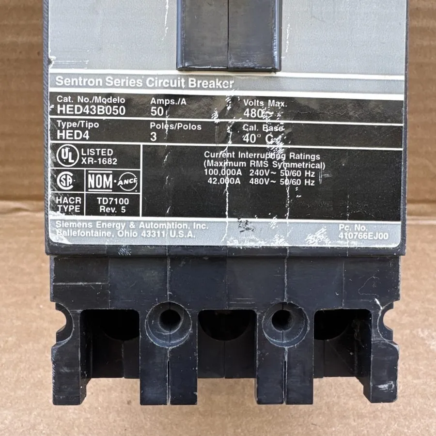 Автоматический выключатель Siemens Sentron Seires Breaker HED43B050 3 Pole 50 Am