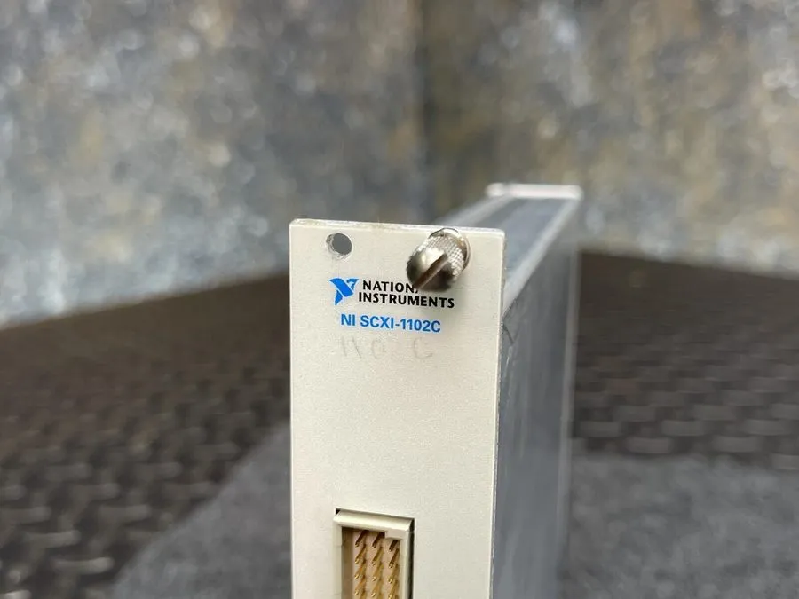 Модуль ввода-вывода SCXI-1102C 32-Ch 10kHz Voltage Input Module National Instrum — фото лота 1