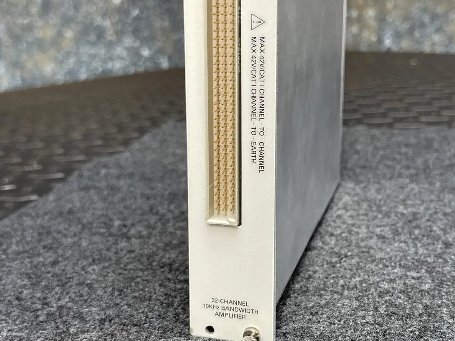 Модуль ввода-вывода SCXI-1102C 32-Ch 10kHz Voltage Input Module National Instrum — фото лота 2