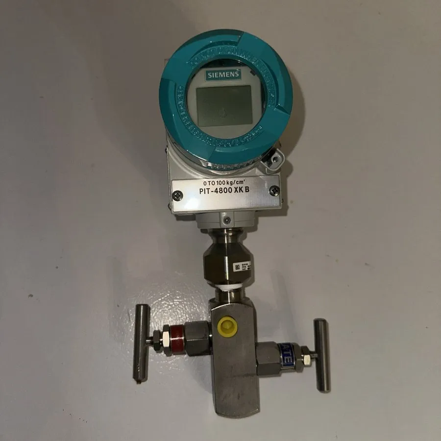 Датчик давления Siemens 7MF4033-1FA10-1NC7-Z SITRANS P D-76181 Pressure Transmit