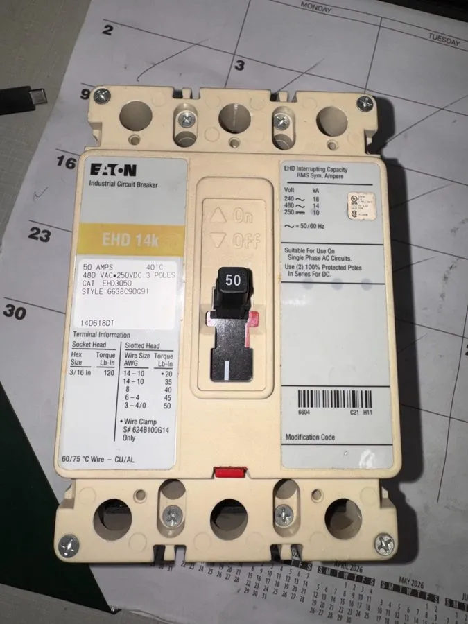 Автоматический выключатель Eaton Ehd3050 Molded Case Circuit Breaker, 50 A, 480V