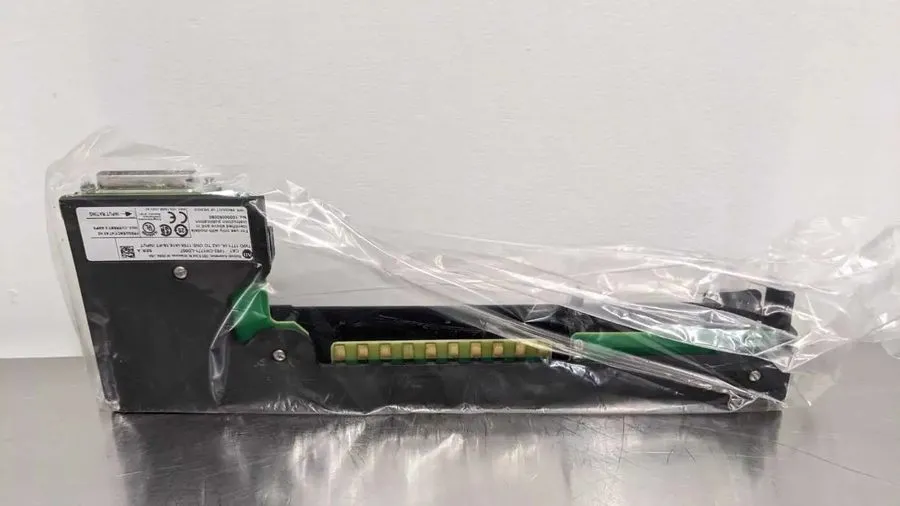 Клеммник Allen-Bradley 1492-CM1771-LD007 Swing-Arm Conversion Module Ser A