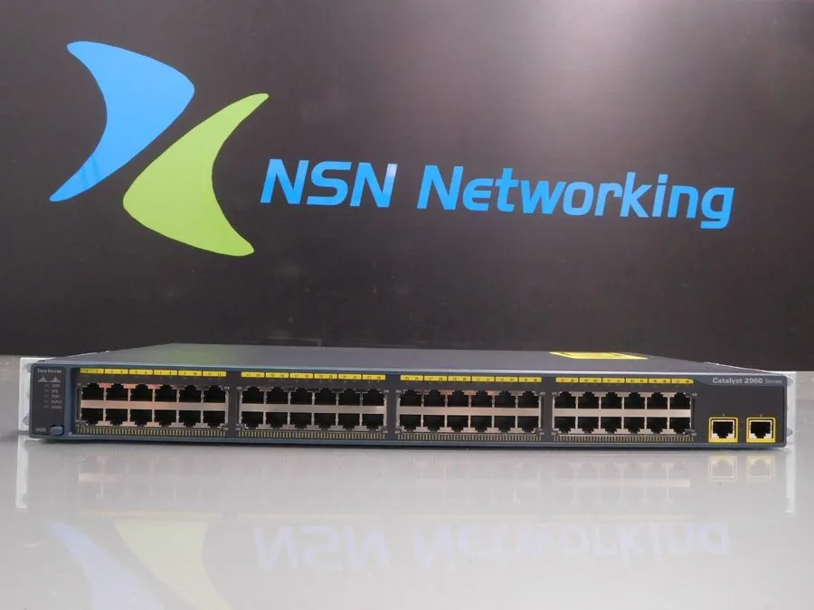Коммутатор Cisco Catalyst 2960 Series WS-C2960-48TT-L V04 48-Port Ethernet Switc