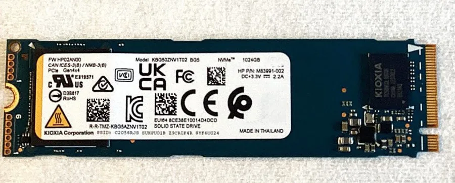 SSD-накопитель Kioxia BG5 1TB M.2 2280 NVMe PCIe SSD (KBG50ZNV1T02) /98%