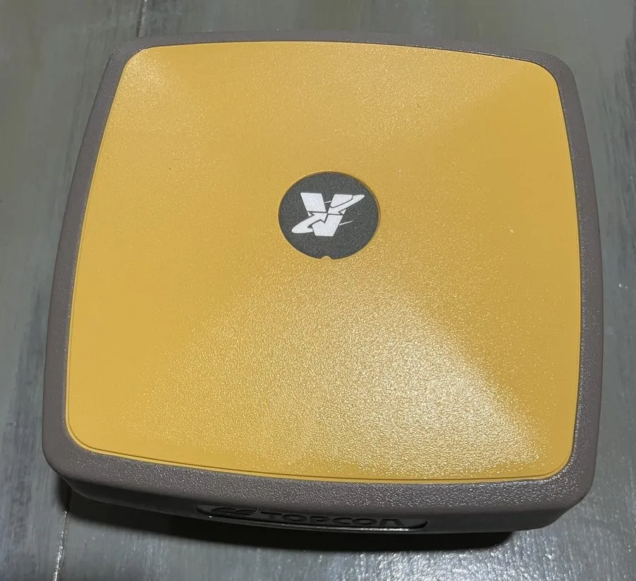 Приёмник GNSS Topcon Hiper SR Rover 1002399-01 GPS GNSS Glonass with Topcon foam
