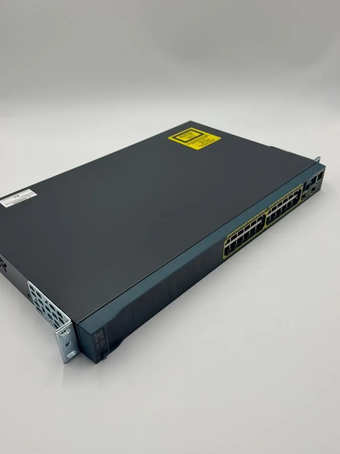 Коммутатор CISCO WS-C2960S-24TS-S 24-Port Gigabit Switch 15.0-tar SFP Uplink 296