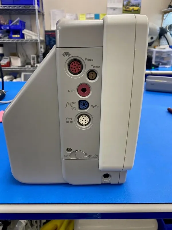 Монитор пациента Philips MP5 M8105A with ECG/NIBP,SP02,C02,TEMP,IBP, 1.4Ghz Wire