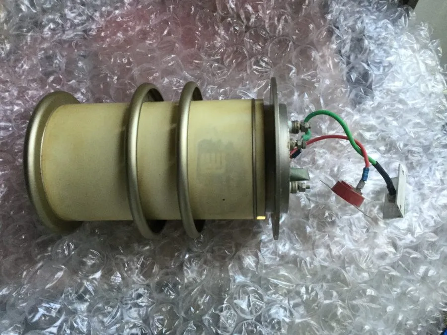Электронный компонент EEV/E2V Technologies CX1574C/5 Ceramic Excimer Laser Thyra