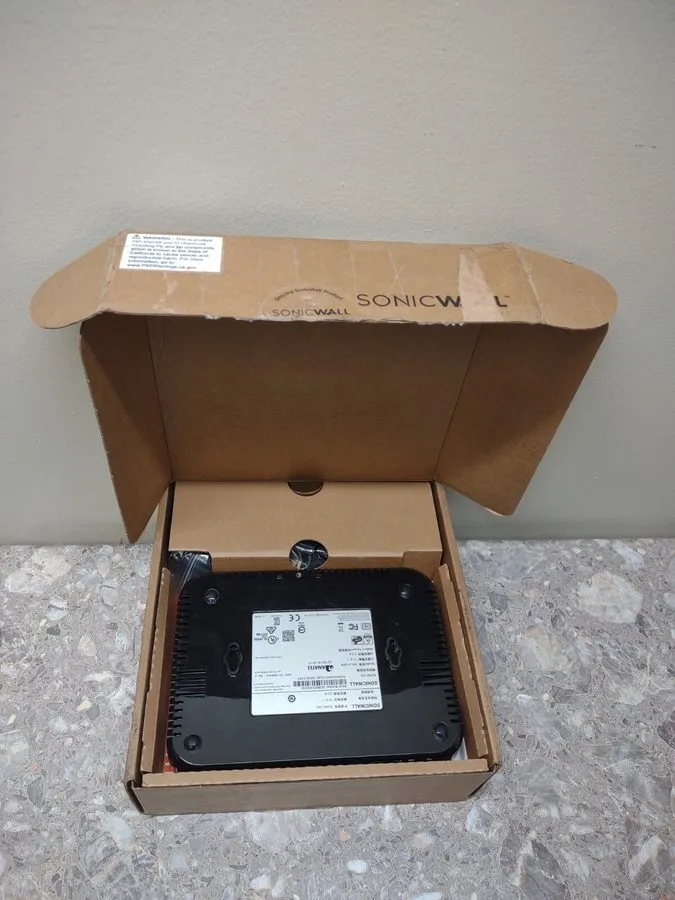 Межсетевой экран SonicWall SOHO 250 Series Firewall Black