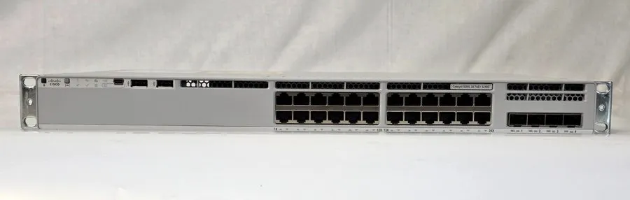 Коммутатор C9200L-24P-4X-E 24-port POE electrical switch