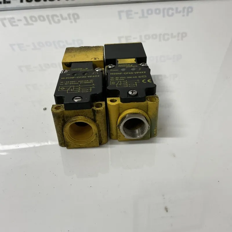 Датчик приближения Turck Proximity Switch Sensor Ni20NF-CP40-VP4X2 K-944