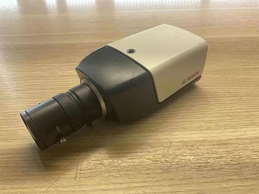 Камера Bosch NBC-225-P Dual H.264 IP Box Network Camera/JUA333 — фото лота 1