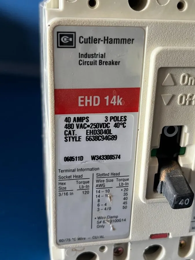 Автоматический выключатель EATON CUTLER HAMMER EHD3040L CIRCUIT BREAKER ED14K 40