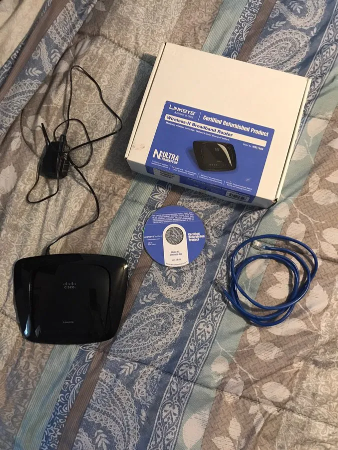 Маршрутизатор LINKSYS WRT160N V2 300 Mbps 4-Port 10/100 WIRELESS N ROUTER