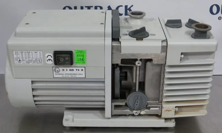 Насос T204367 Edwards RV3 Rotary Vane Vacuum Pump A652-01-906 — фото лота 1