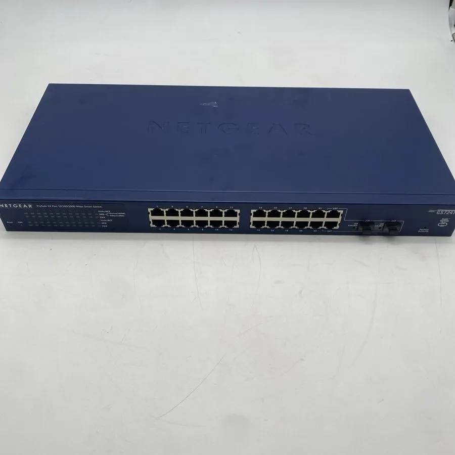 Коммутатор NETGEAR GS724T 24-Port Gigabit Managed Switch ProSAFE Rackmount VLAN
