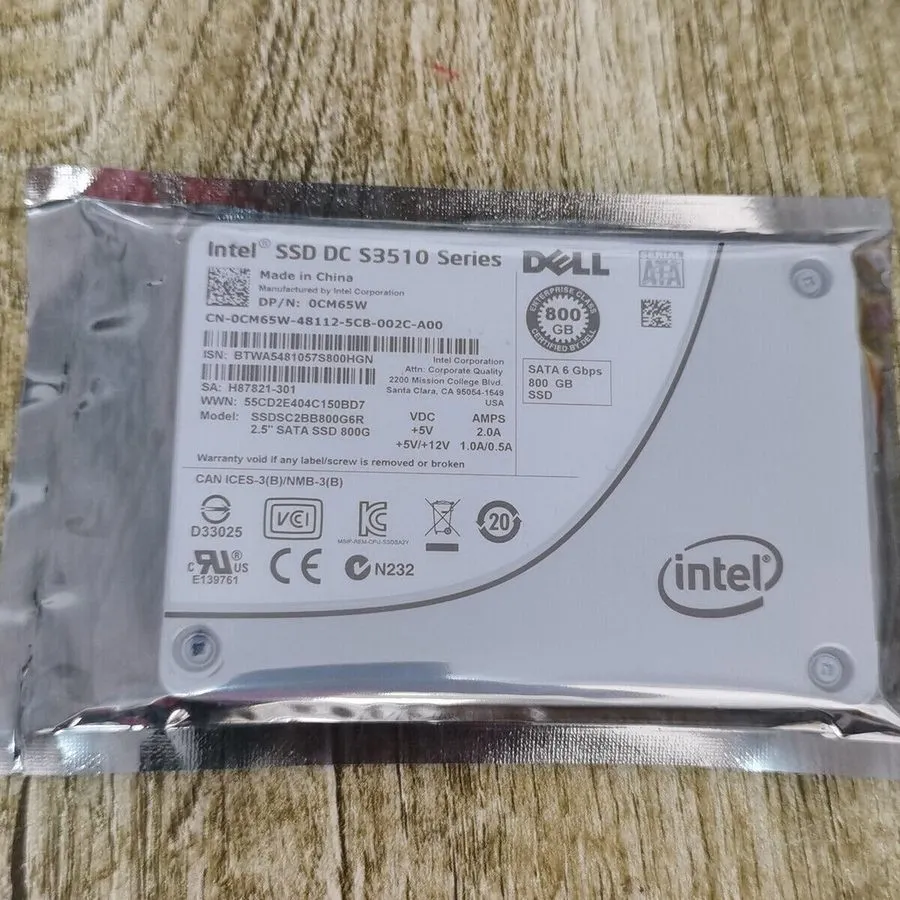 SSD-накопитель Dell 0CM65W Intel DC S3510 800GB SSD 2.5" SATA III 6Gb/s MLC SSDS