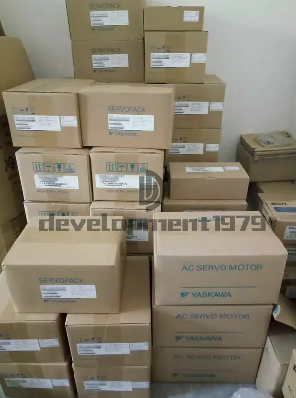 Серводвигатель YASKAWA SGMGV-05DDL6F Servo Motors