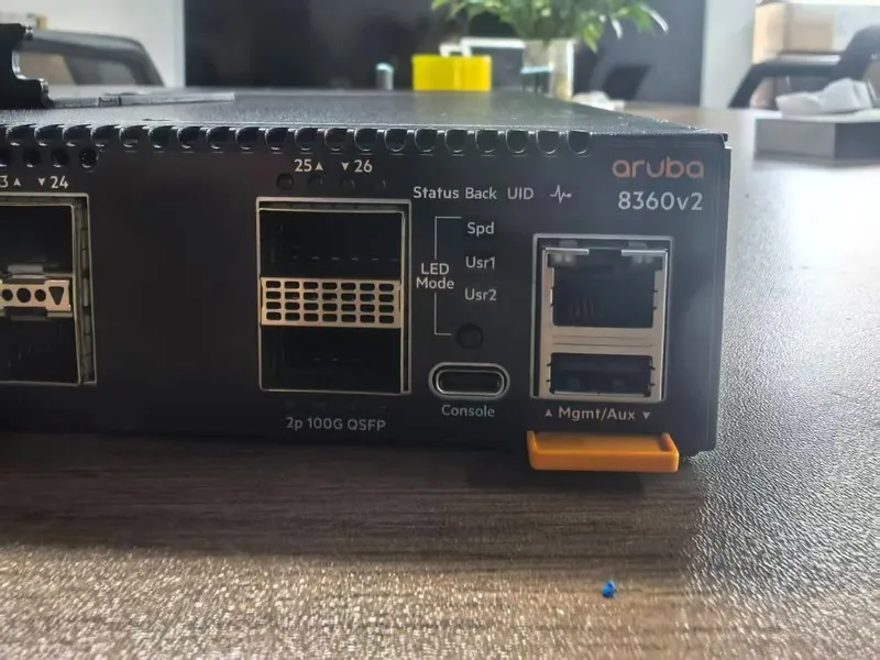 Коммутатор HPE Aruba Networking CX 8360-24XF2C v2 24p 10G SFP+ 2p 100G QSFP28 JL — фото лота 1