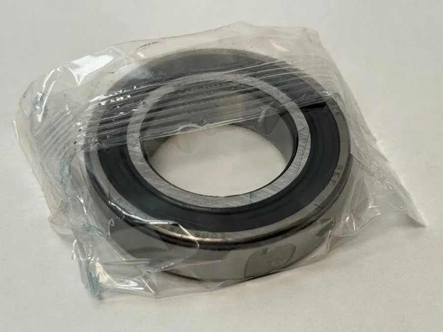 Подшипник x SKF 60062RSJEM BEARING 55 x 30 x 13 mm