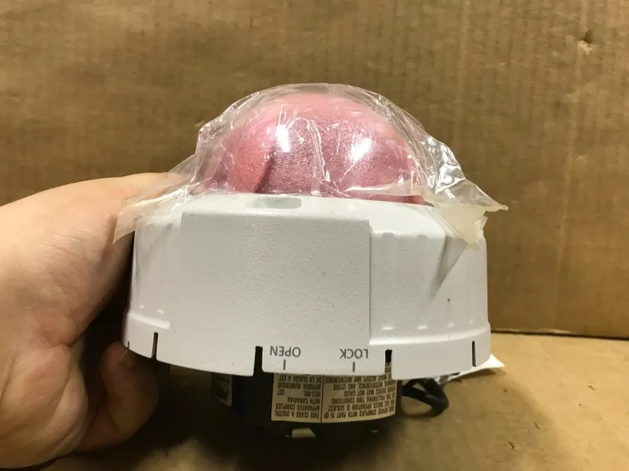 Камера PELCO IS21-DWSV8S Color CCTV Dome Camera