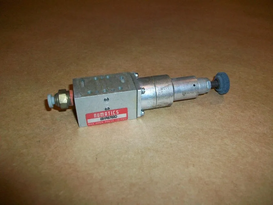 Регулятор давления Numatics 031RS700O Pneumatic Pressure Regulator