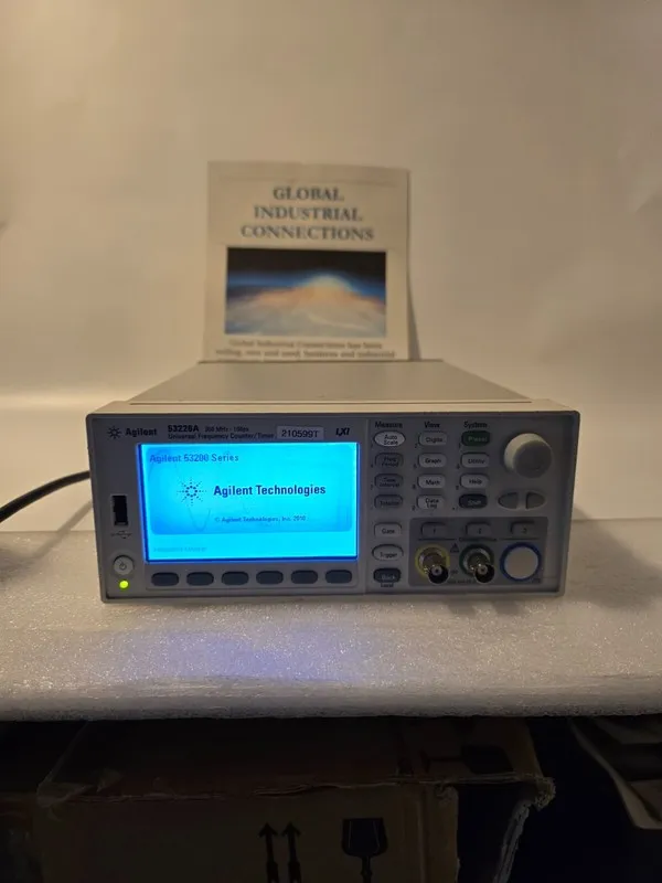 Тестер Keysight 53220A 350 MHz 100ps Universal Frequency Counter/Timer