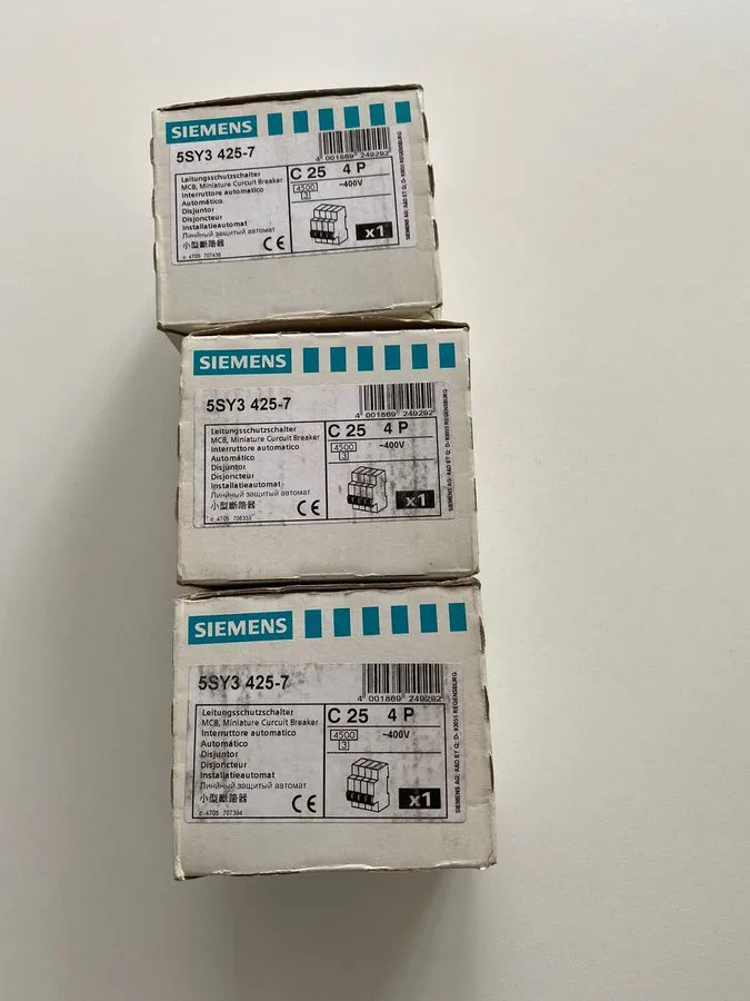 Автоматический выключатель Siemens SENTRON Circuit Breaker 5SY3425-7 — фото лота 1