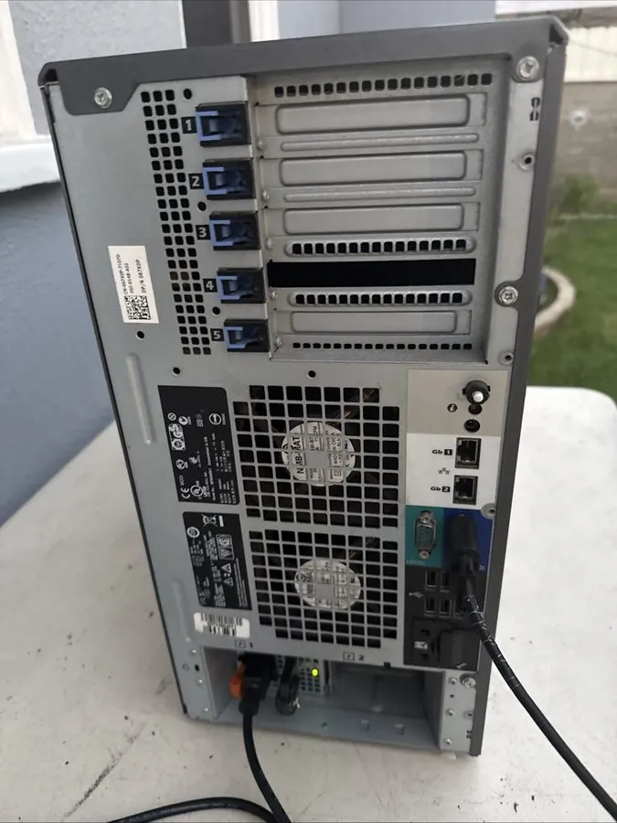 Сервер Dell PowerEdge T610 Server