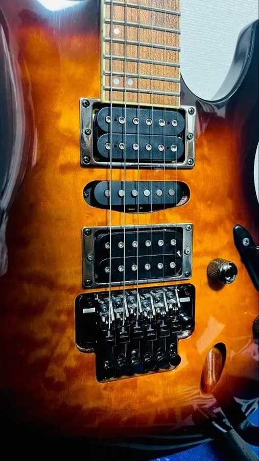 Коммутатор Electric Guitar Ibanez S6700M Quilted Maple Top Sunburst — фото лота 1