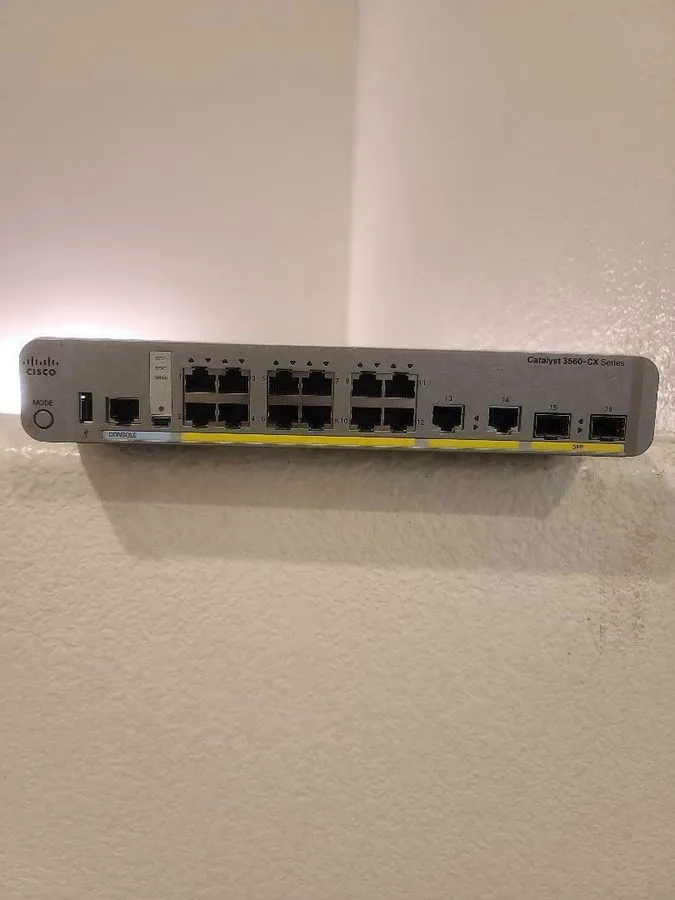 Коммутатор Cisco WS-C3560CX-12TC-S, 12 Port 3560-CX Data IP Base Switch 12 GE