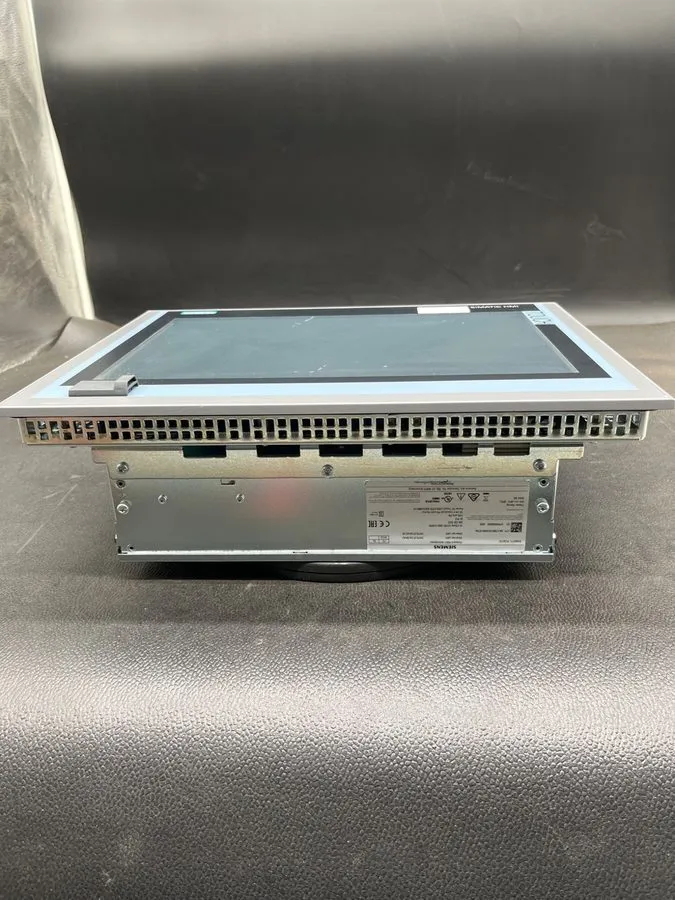 Промышленный компьютер SIEMENS 6AV7260‑2GM41‑0BX6 SIMATIC IPC677D 22" Touch Pane